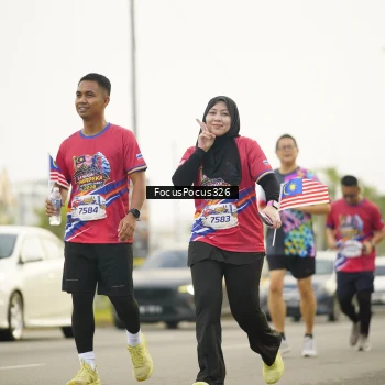 Runner Photo 6020847