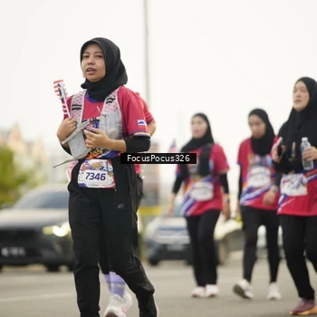 Runner Photo 6020860