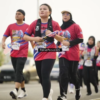 Runner Photo 6020861