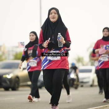 Runner Photo 6020867