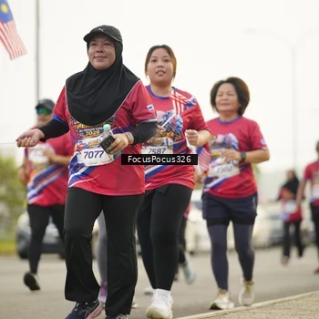 Runner Photo 6020874