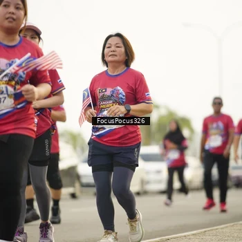 Runner Photo 6020878
