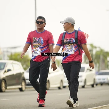 Runner Photo 6020888