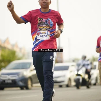 Runner Photo 6020901