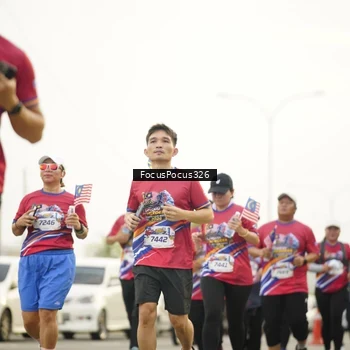Runner Photo 6020907