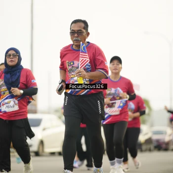 Runner Photo 6020930