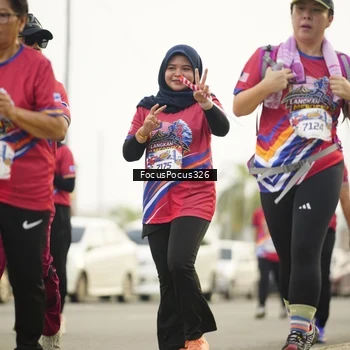 Runner Photo 6020945
