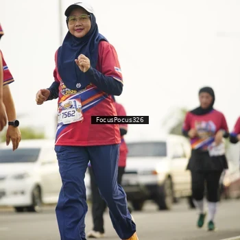 Runner Photo 6020954