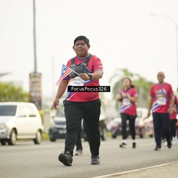 Runner Photo 6020960