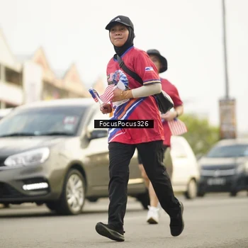 Runner Photo 6020974
