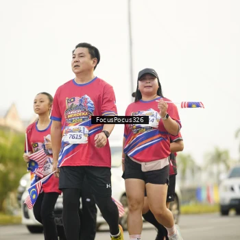 Runner Photo 6020984