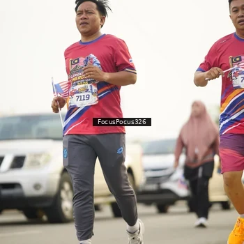 Runner Photo 6021005