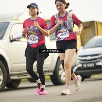 Runner Photo 6021021