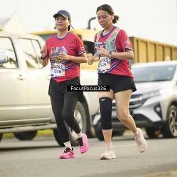 Runner Photo 6021023