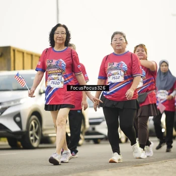 Runner Photo 6021024