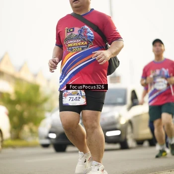 Runner Photo 6021037