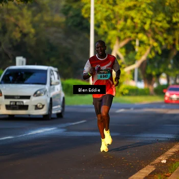 Runner Photo 6021041
