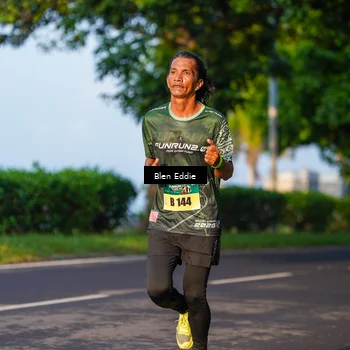 Runner Photo 6021136