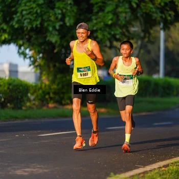 Runner Photo 6021200