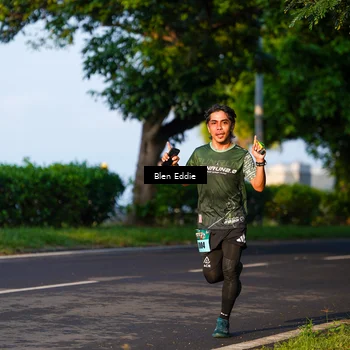 Runner Photo 6021241