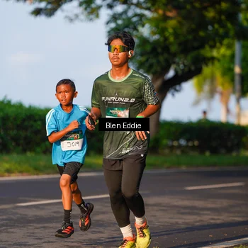 Runner Photo 6021299