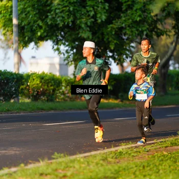 Runner Photo 6021325