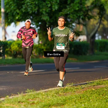 Runner Photo 6021344
