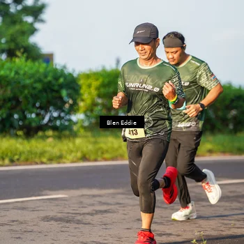 Runner Photo 6021370
