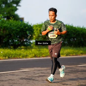 Runner Photo 6021378