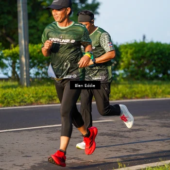 Runner Photo 6021380