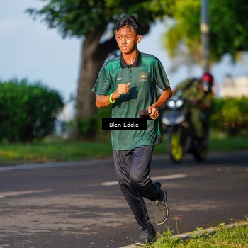 Runner Photo 6021392