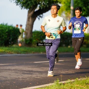Runner Photo 6021404