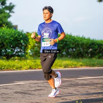Runner Photo 6021411
