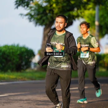 Runner Photo 6021413