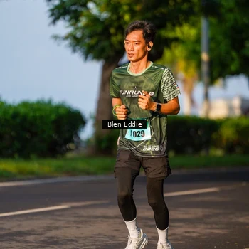 Runner Photo 6021489