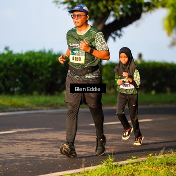 Runner Photo 6021536