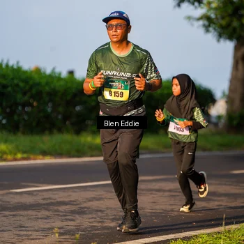 Runner Photo 6021541