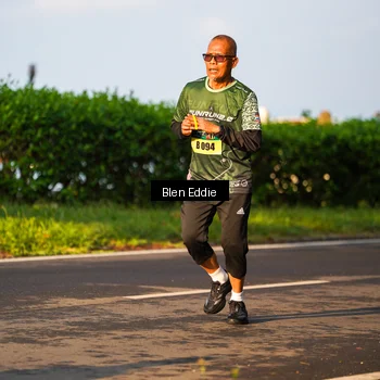 Runner Photo 6021619