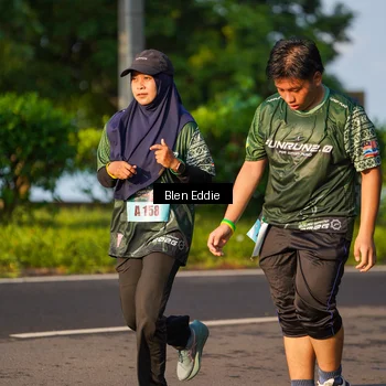 Runner Photo 6021640