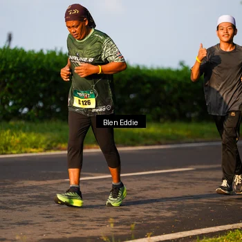 Runner Photo 6021650