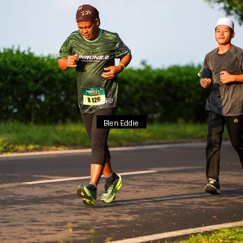 Runner Photo 6021685