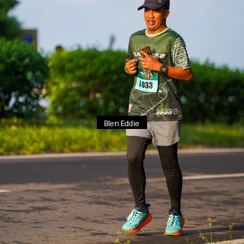 Runner Photo 6021715