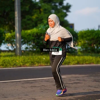 Runner Photo 6021741