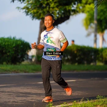 Runner Photo 6021744