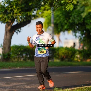 Runner Photo 6021747