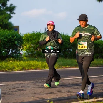 Runner Photo 6021750