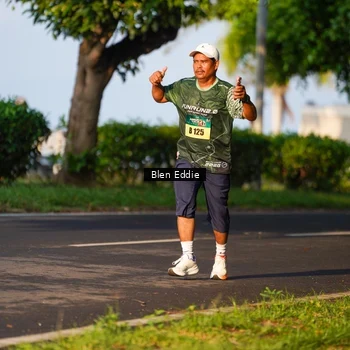 Runner Photo 6021755