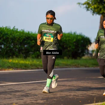 Runner Photo 6021770