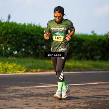 Runner Photo 6021772