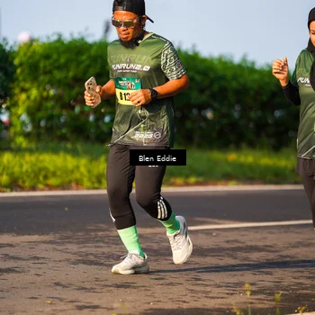 Runner Photo 6021774